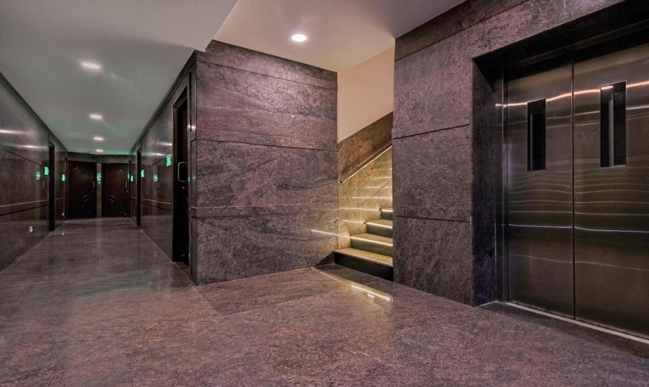 Treebo Trend Palm Tree Hotel Chennai Exterior photo